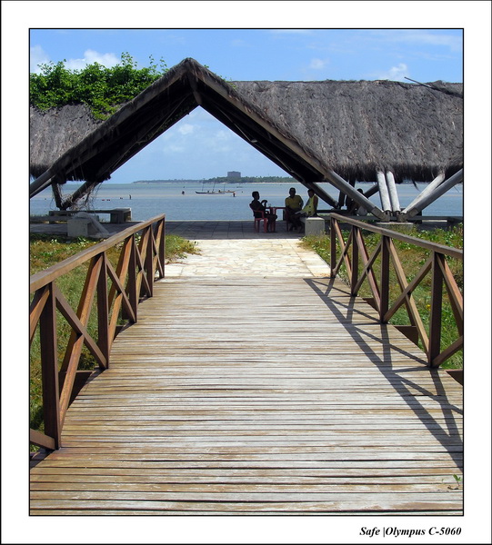 2005 - 11 - Itamaraca - coroa do aviao 06.JPG